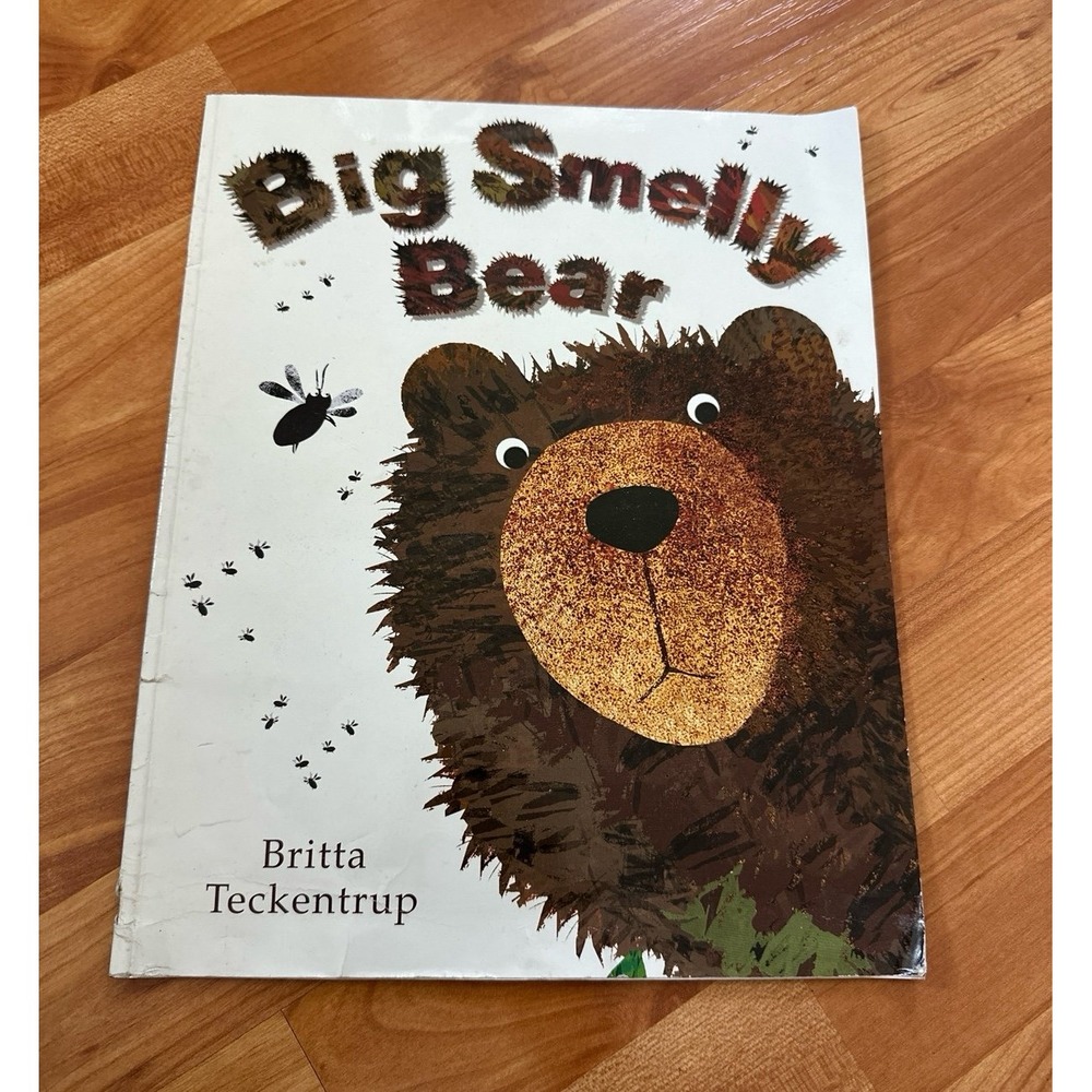 Big Smelly Bear Children's Book by Britta Teckentrup